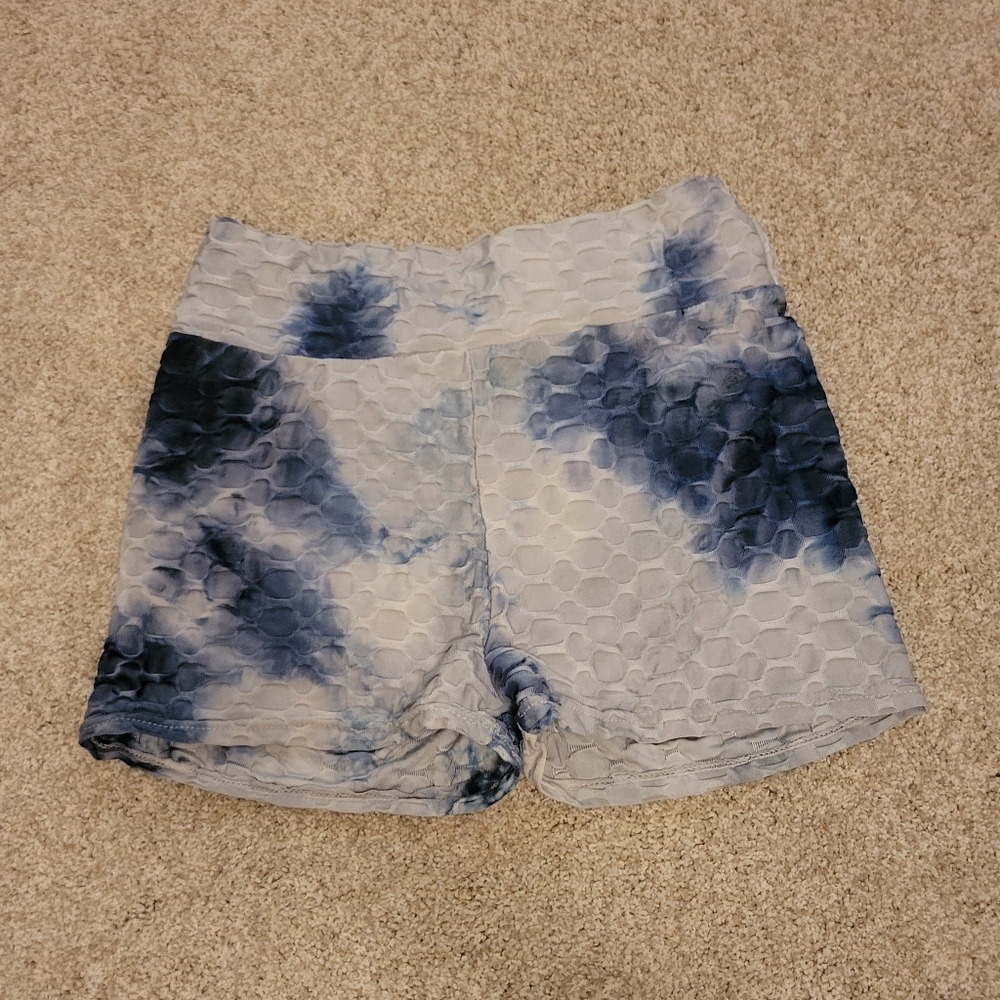 Tie Dye Booty Scrunch Shorts